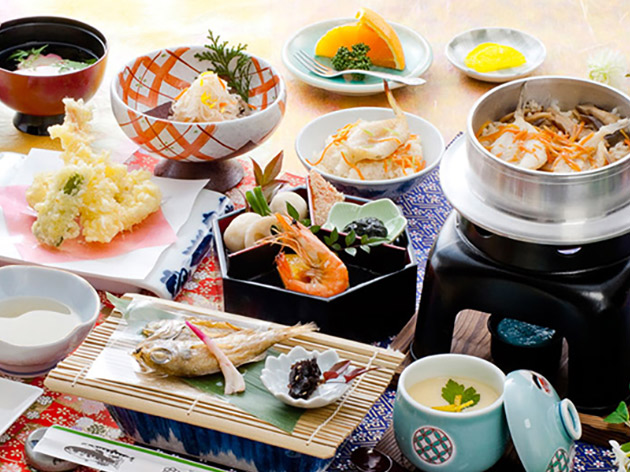 ３日目昼食：観光会館安富屋／ふぐの釜めし御膳（イメージ）