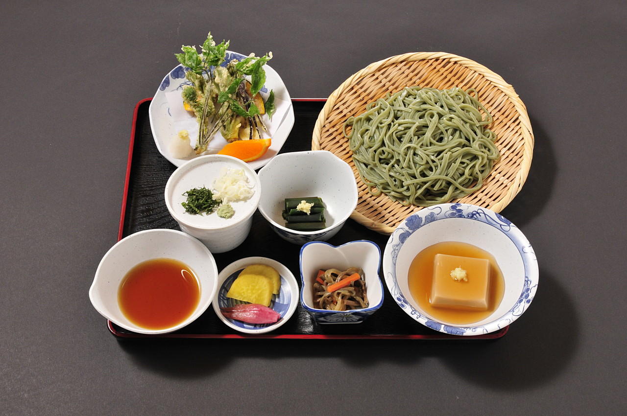 昼食/よもぎ麦きり膳（イメージ）