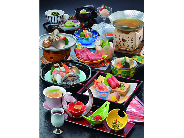 1日目夕食：八幡屋