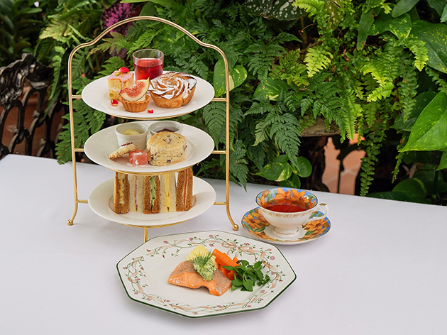 2日目昼食：バラのハイティー（イメージ ）