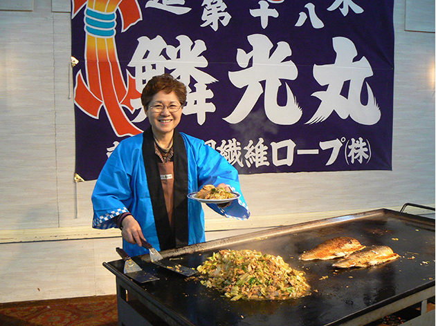 2日目昼食：ガーデンハウス藤苑/ちゃんちゃん焼き25