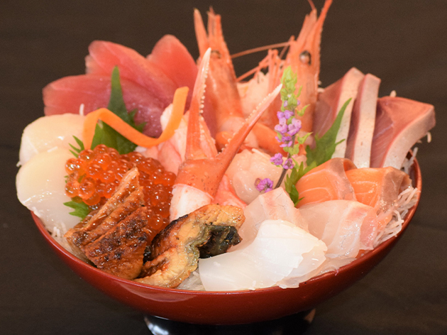 2日目昼食：新湊きっときと市場/海王丼（イメージ）