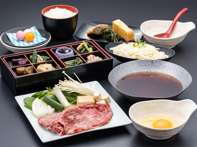 2日目昼食：レストラン嵐山/丹波牛すき焼き鍋（イメージ）
