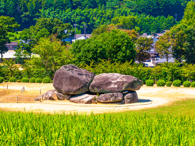 石舞台古墳（イメージ）